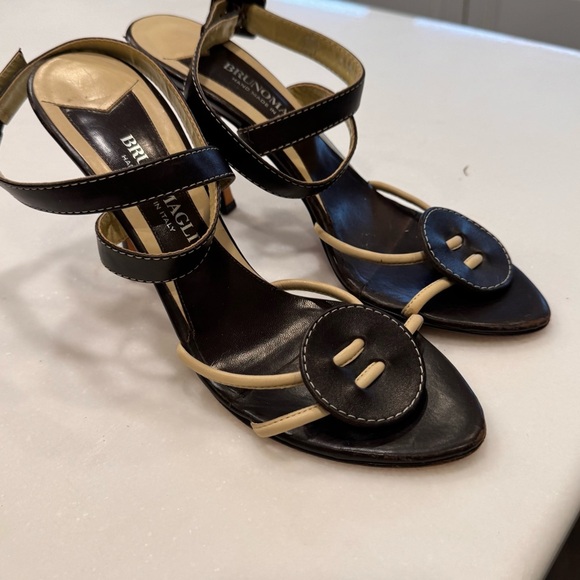 Bruno Magli high heel sandals brown leather ankle strap women’s size 8.5 - Picture 3 of 9